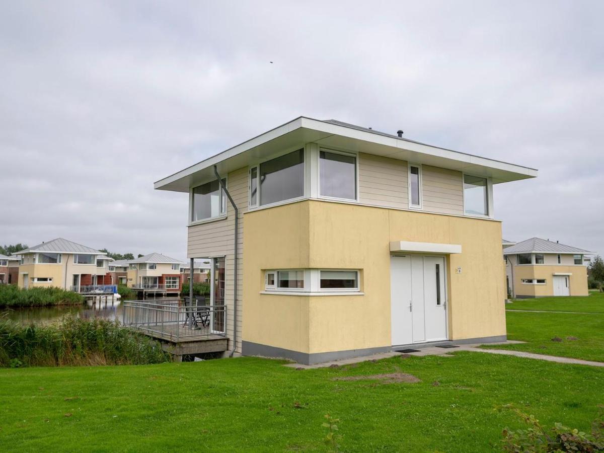 Luxury 4-Person Residence In The Holiday Park Landal Esonstad Anjum 外观 照片