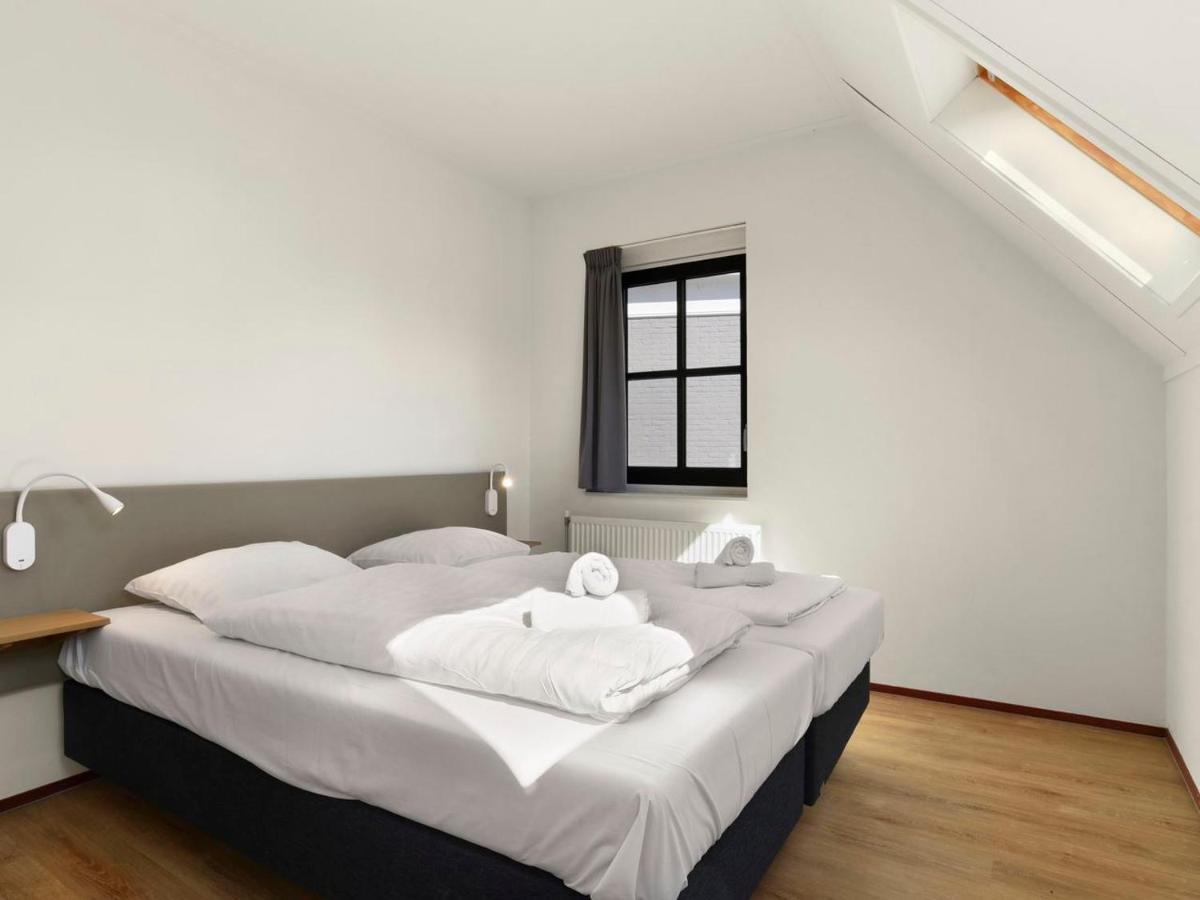 Luxury 4-Person Residence In The Holiday Park Landal Esonstad Anjum 外观 照片