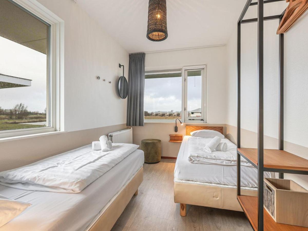Luxury 4-Person Residence In The Holiday Park Landal Esonstad Anjum 外观 照片