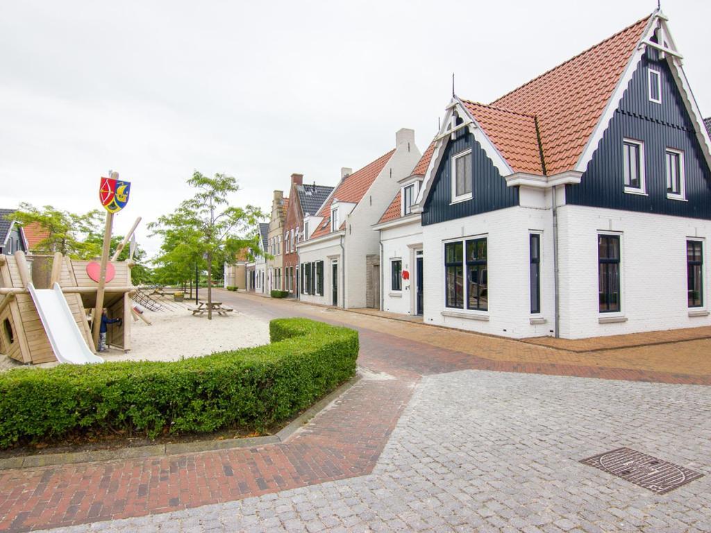 Luxury 4-Person Residence In The Holiday Park Landal Esonstad Anjum 外观 照片